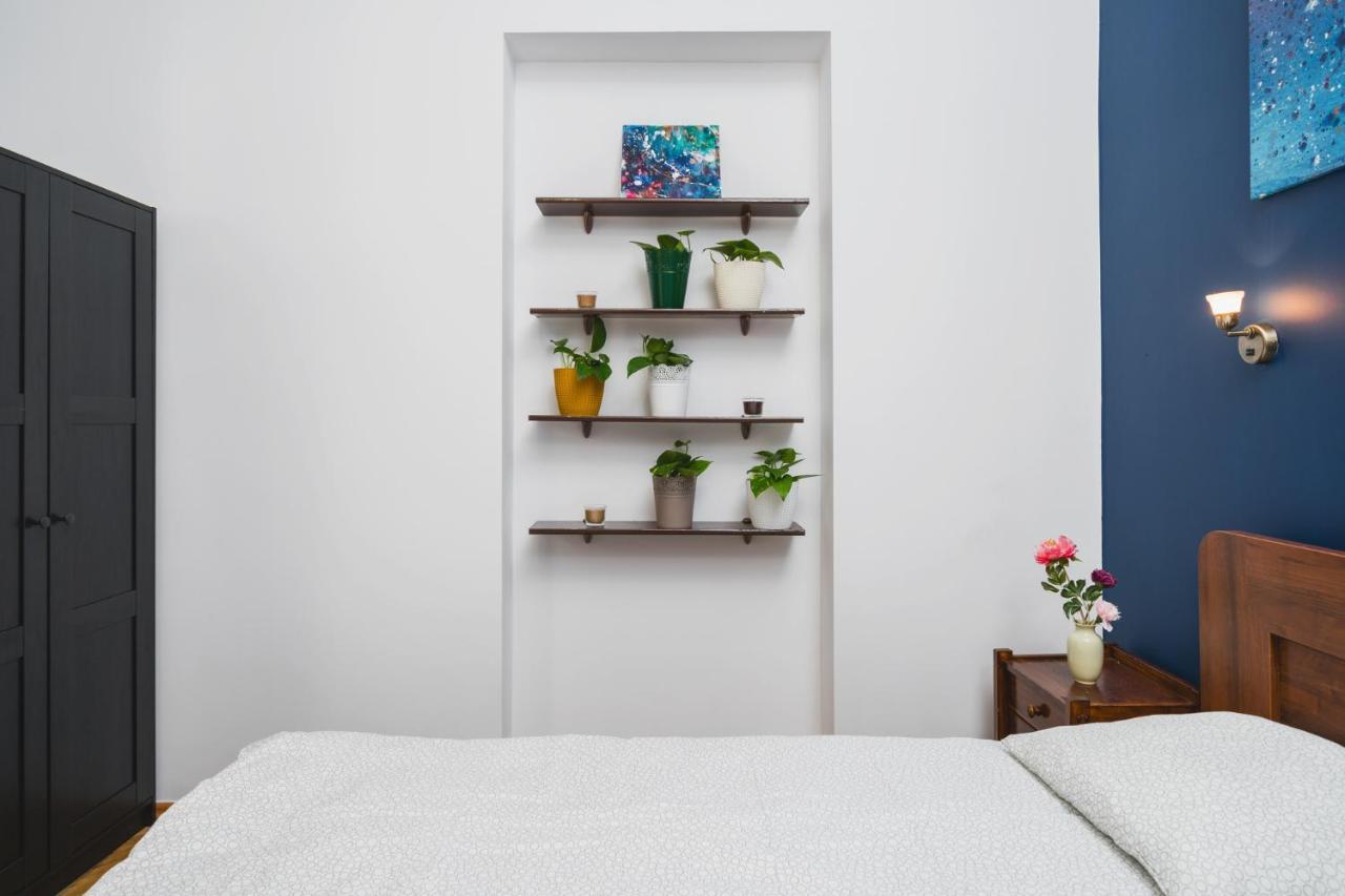 2 Bedroom Apartment Next To The Main Railway Station - By Upstairs Kraków Zewnętrze zdjęcie